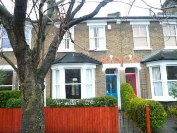 3 bedroom Detached t...